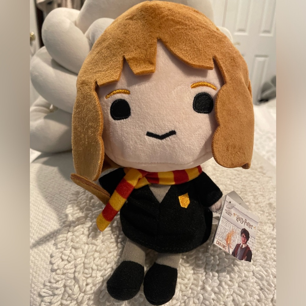 ⭐️3/$15⭐️Harry Potter Wizarding World Hermione Granger Plush Doll 8.5” NWT